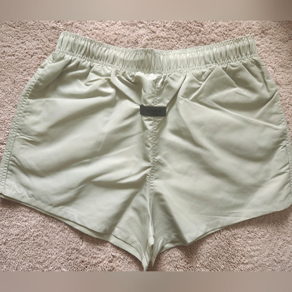 Fear Of God Essentials Running Shorts M SEAFOAM 🌊🌴